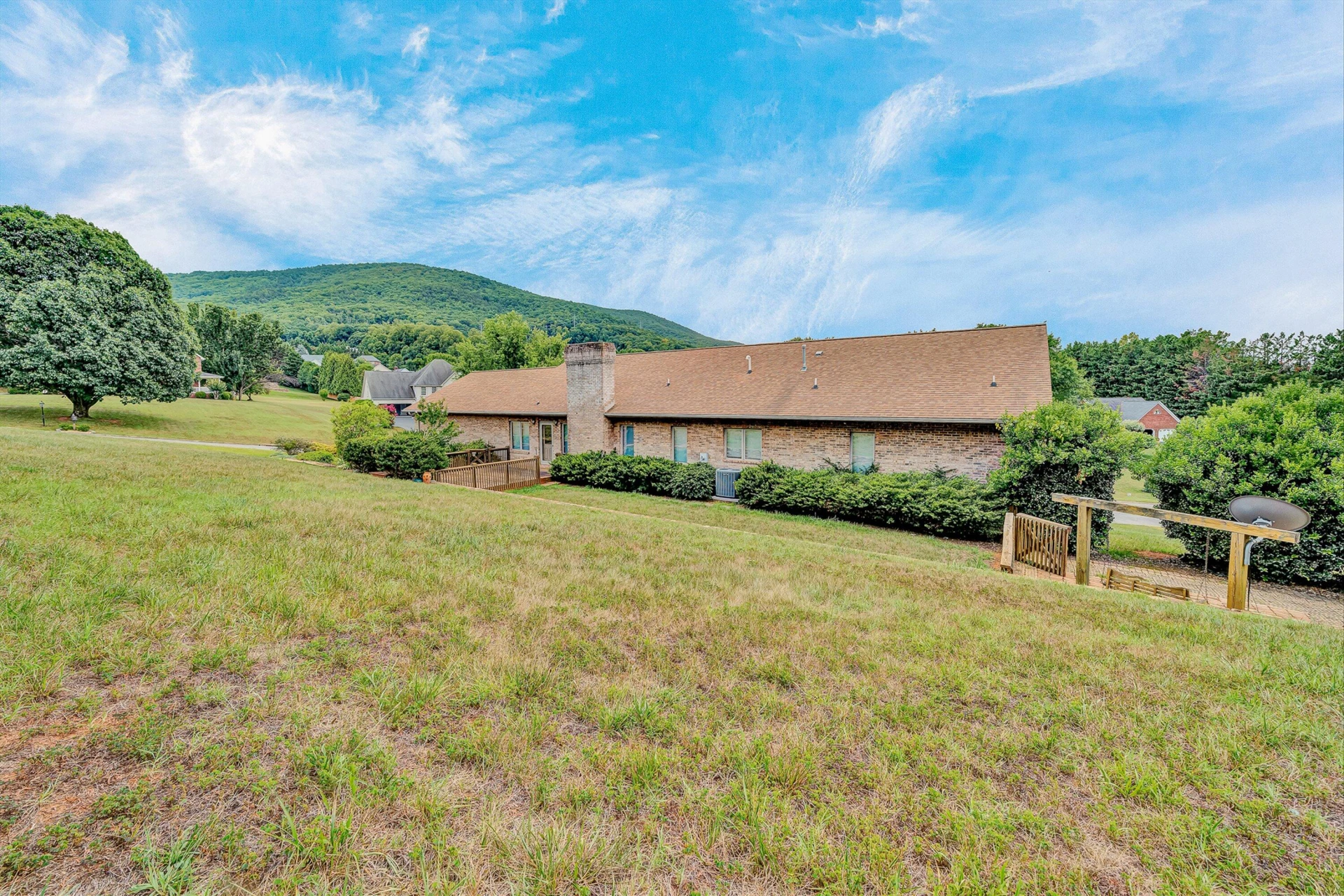 453 Highland DR - Photo 25
