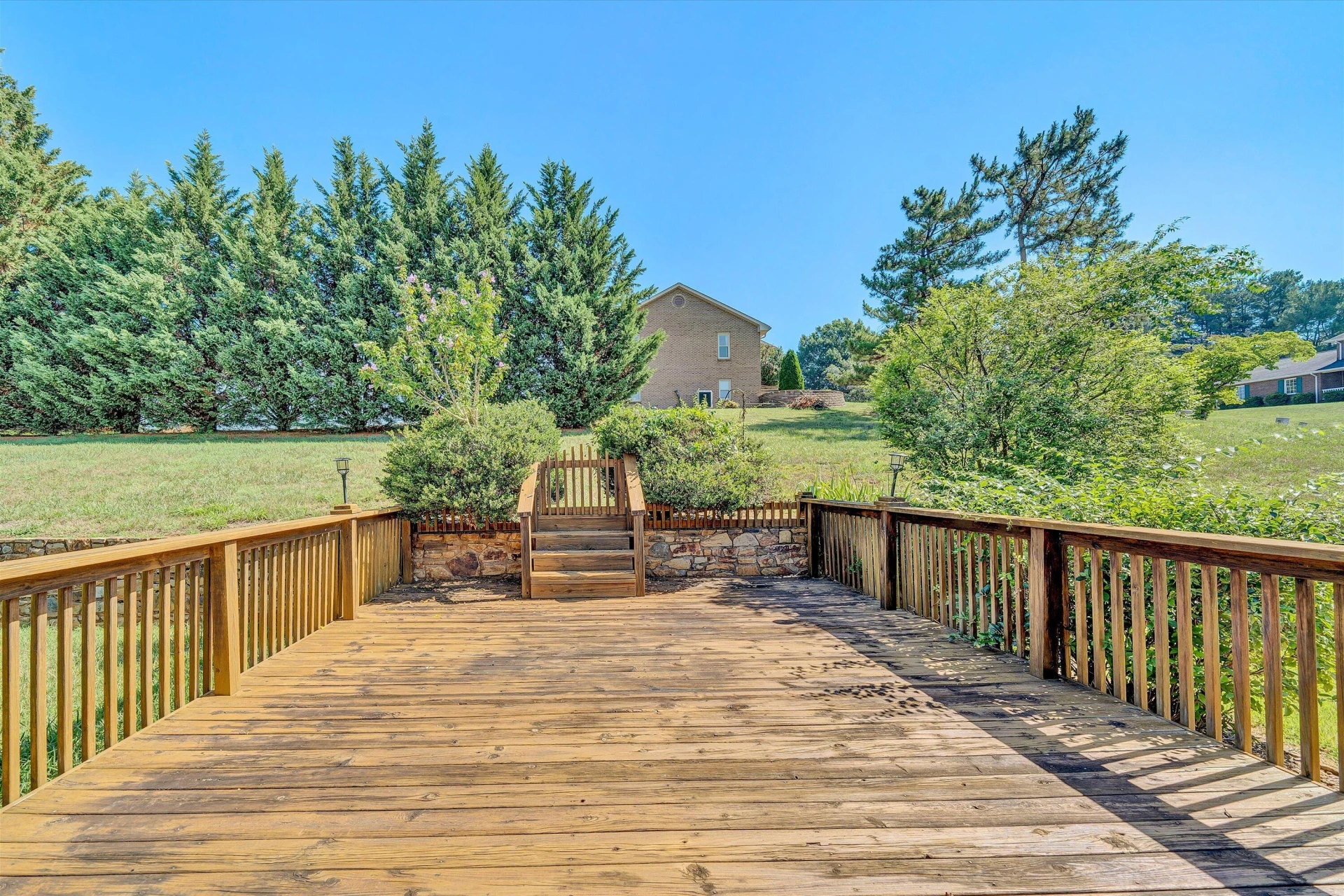 453 Highland DR - Photo 26