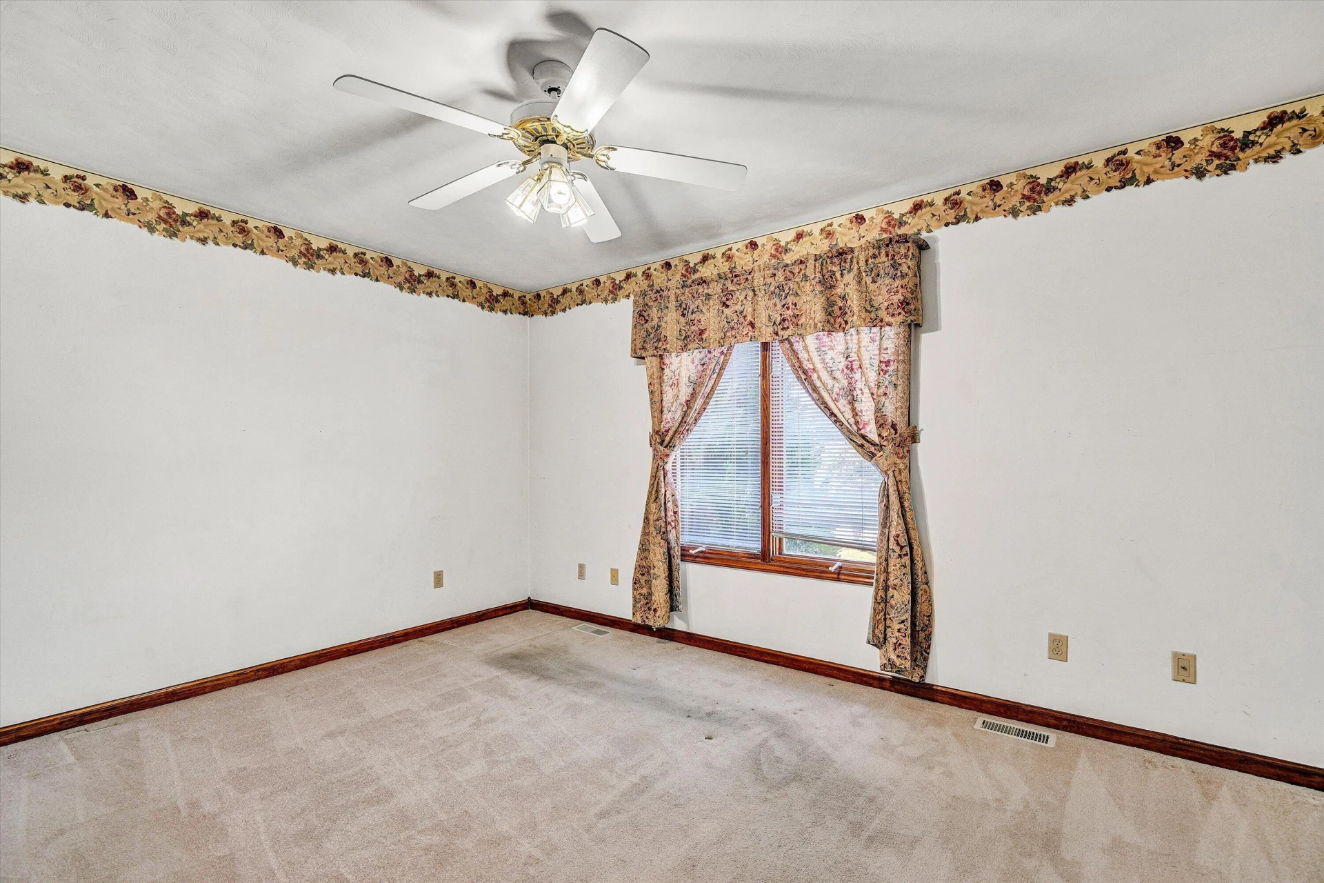 453 Highland DR - Photo 29