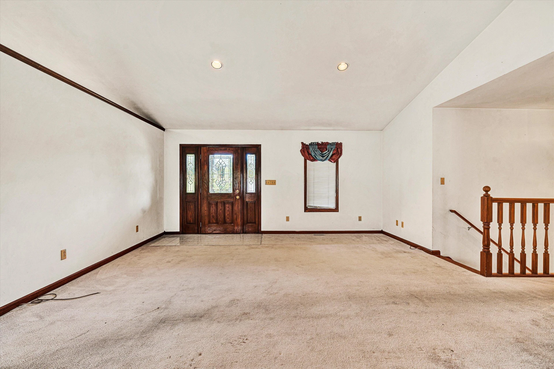 453 Highland DR - Photo 7