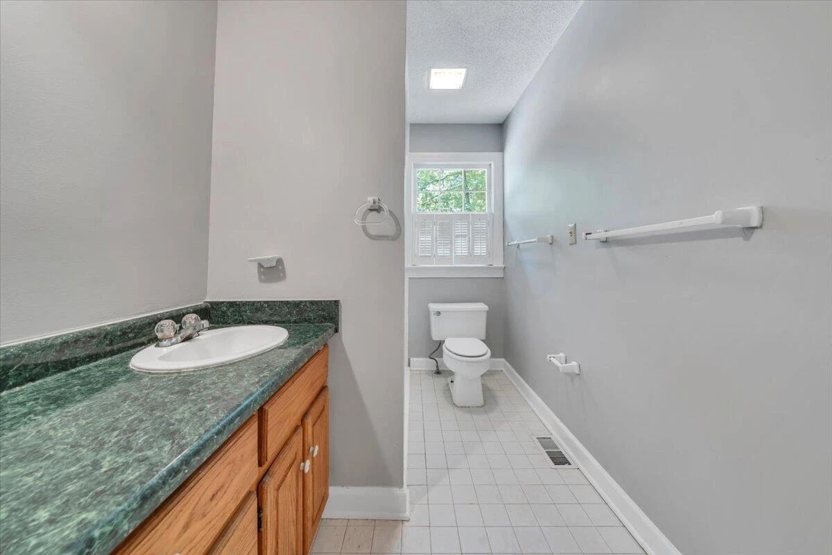 417 Stonebridge DR - Photo 36