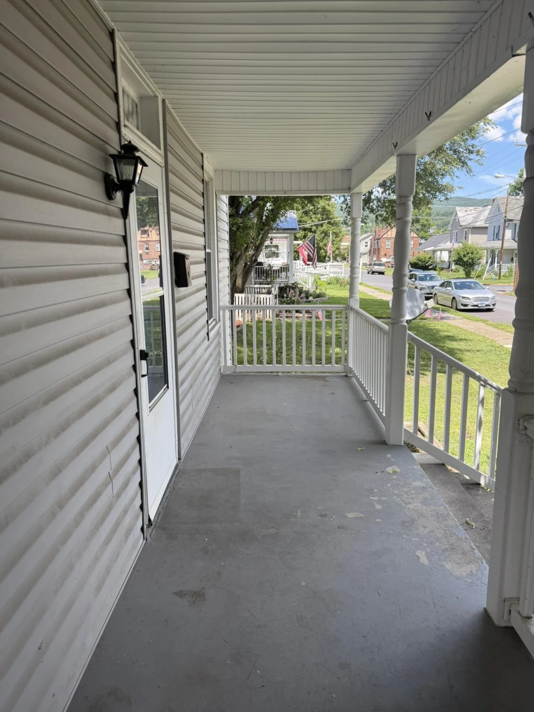 608 W Main ST - Photo 16
