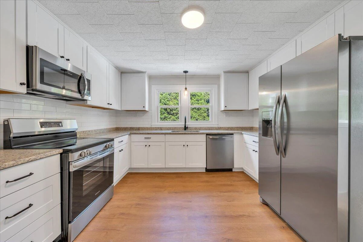 5609 Franklin ST - Photo 12