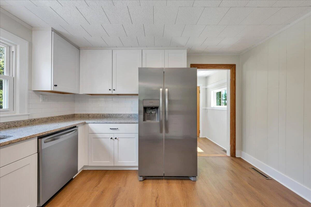 5609 Franklin ST - Photo 15