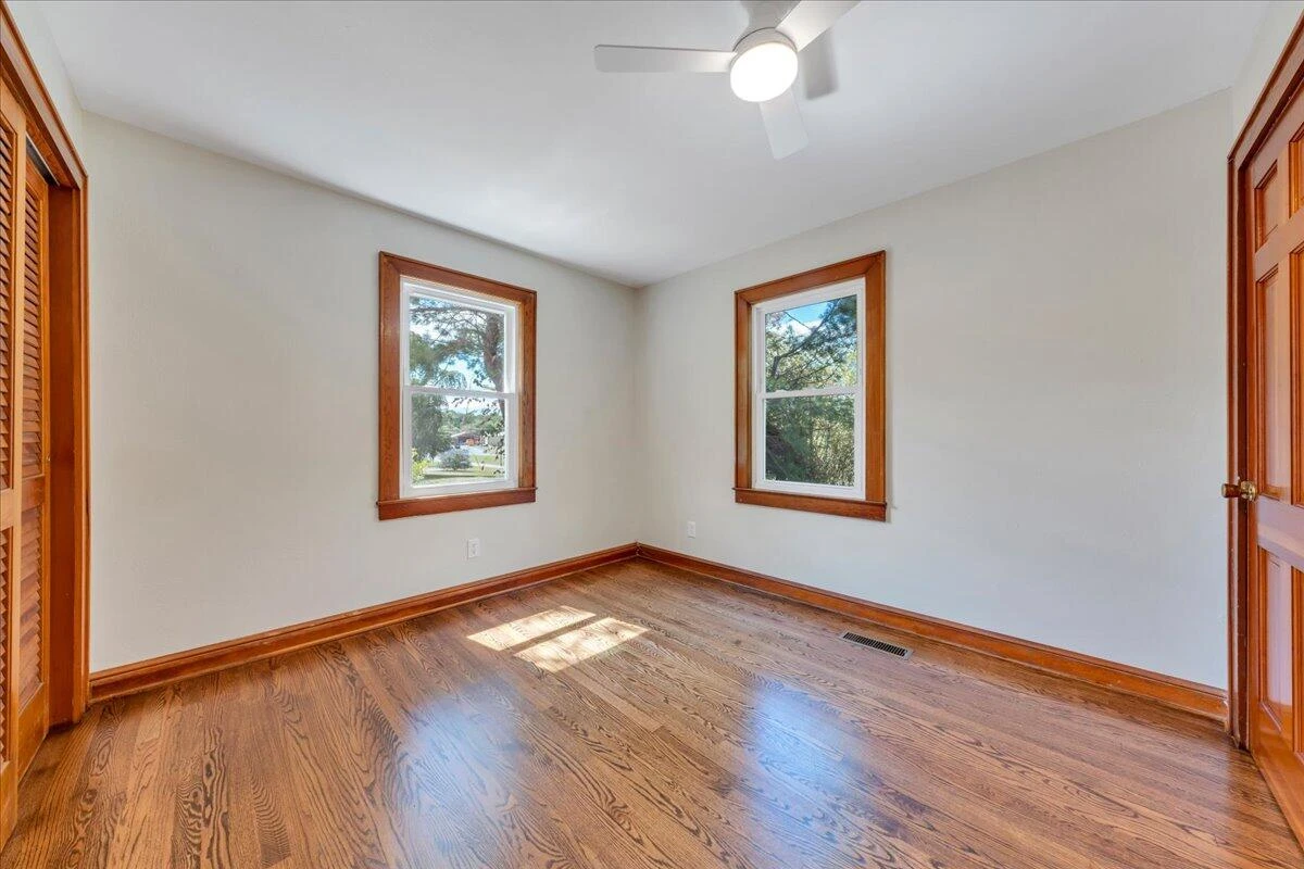 5609 Franklin ST - Photo 23