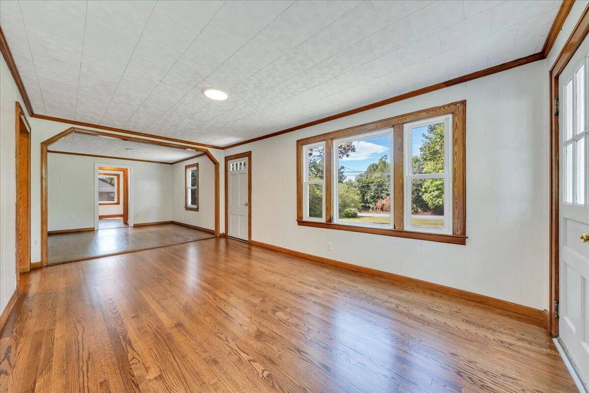 5609 Franklin ST - Photo 7