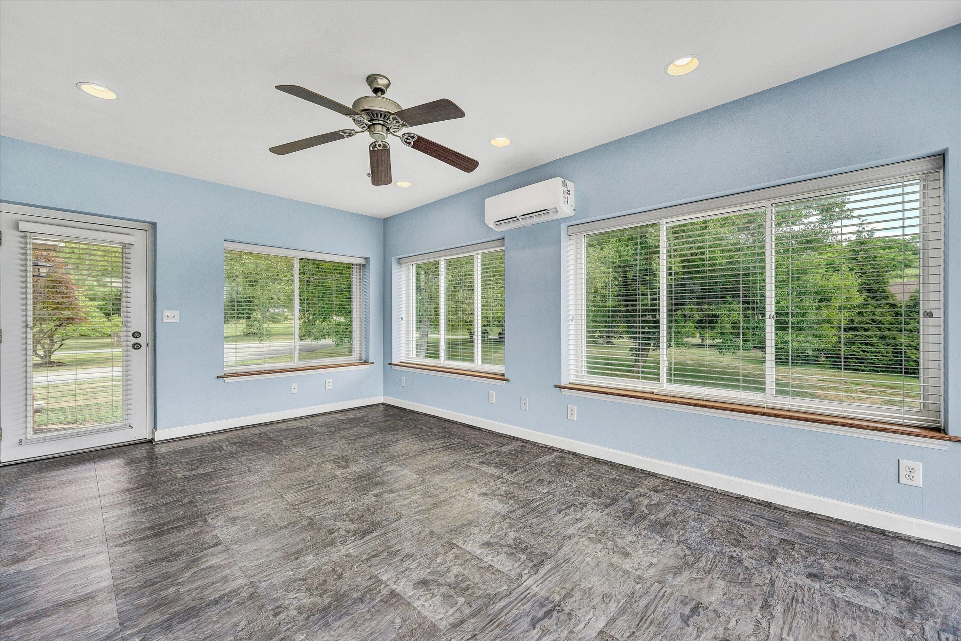801 Orchard Lake DR - Photo 16