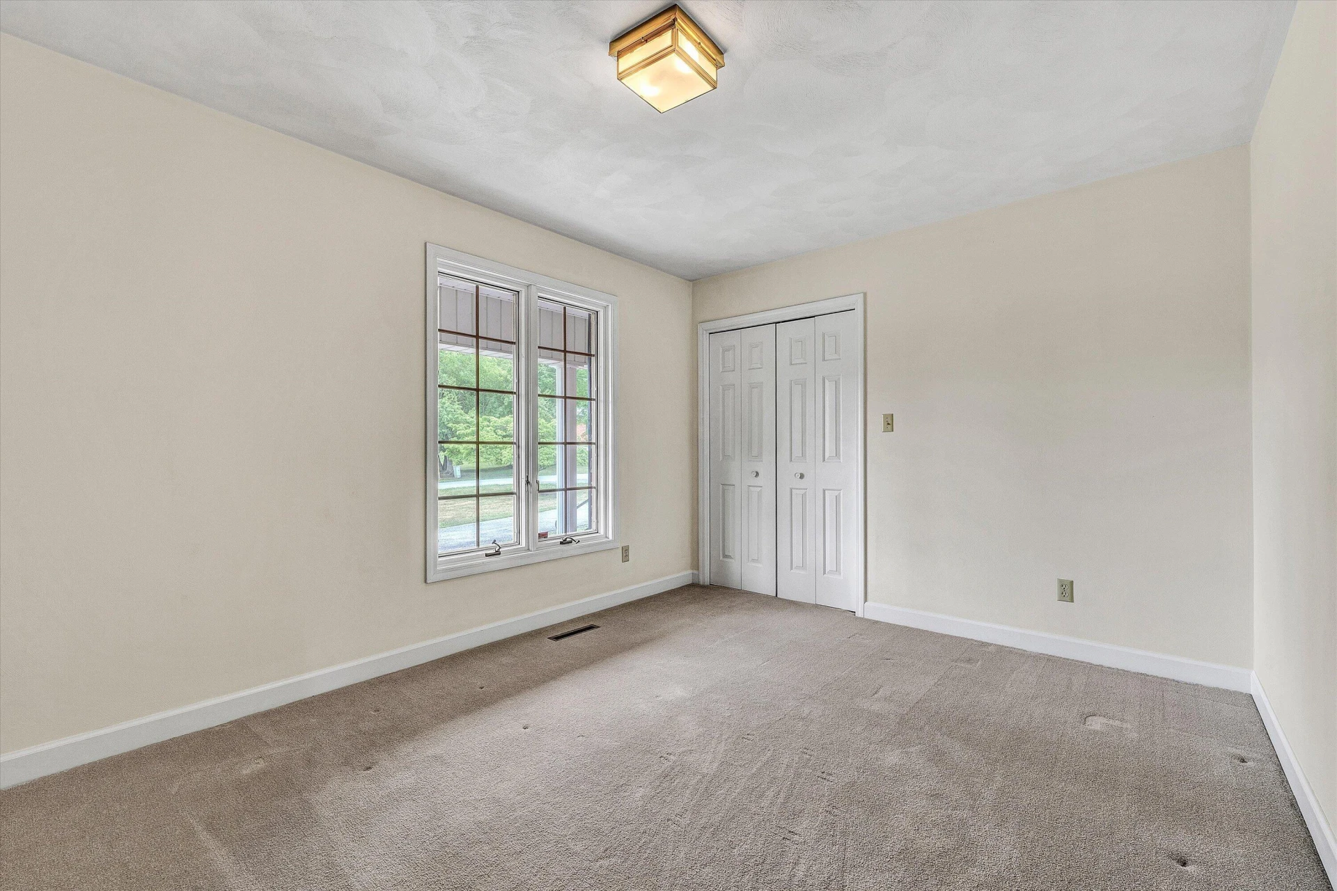 801 Orchard Lake DR - Photo 22