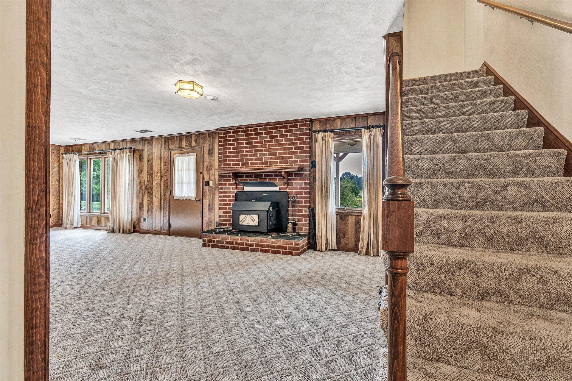 801 Orchard Lake DR - Photo 28