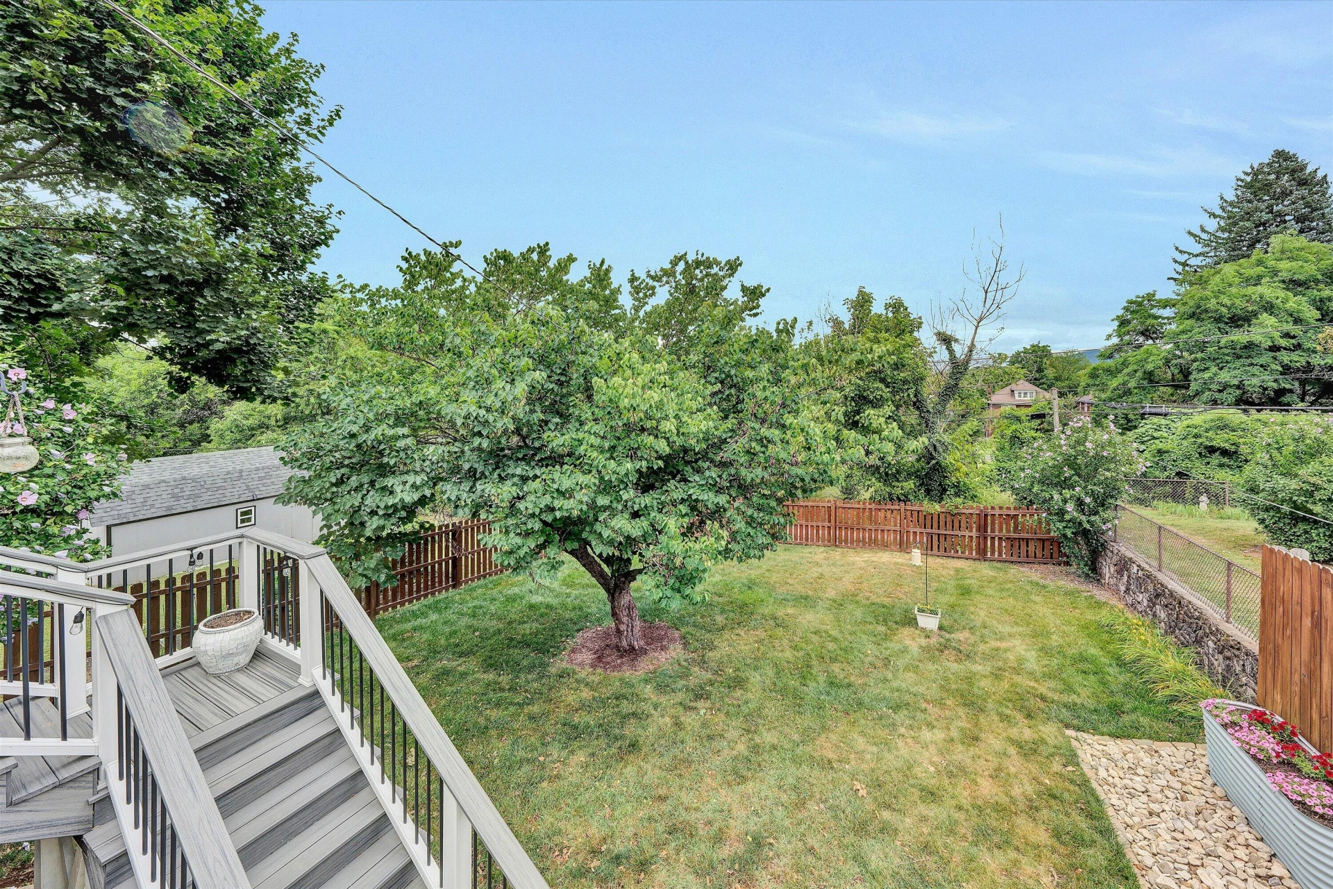 530 Camilla AVE SE - Photo 15