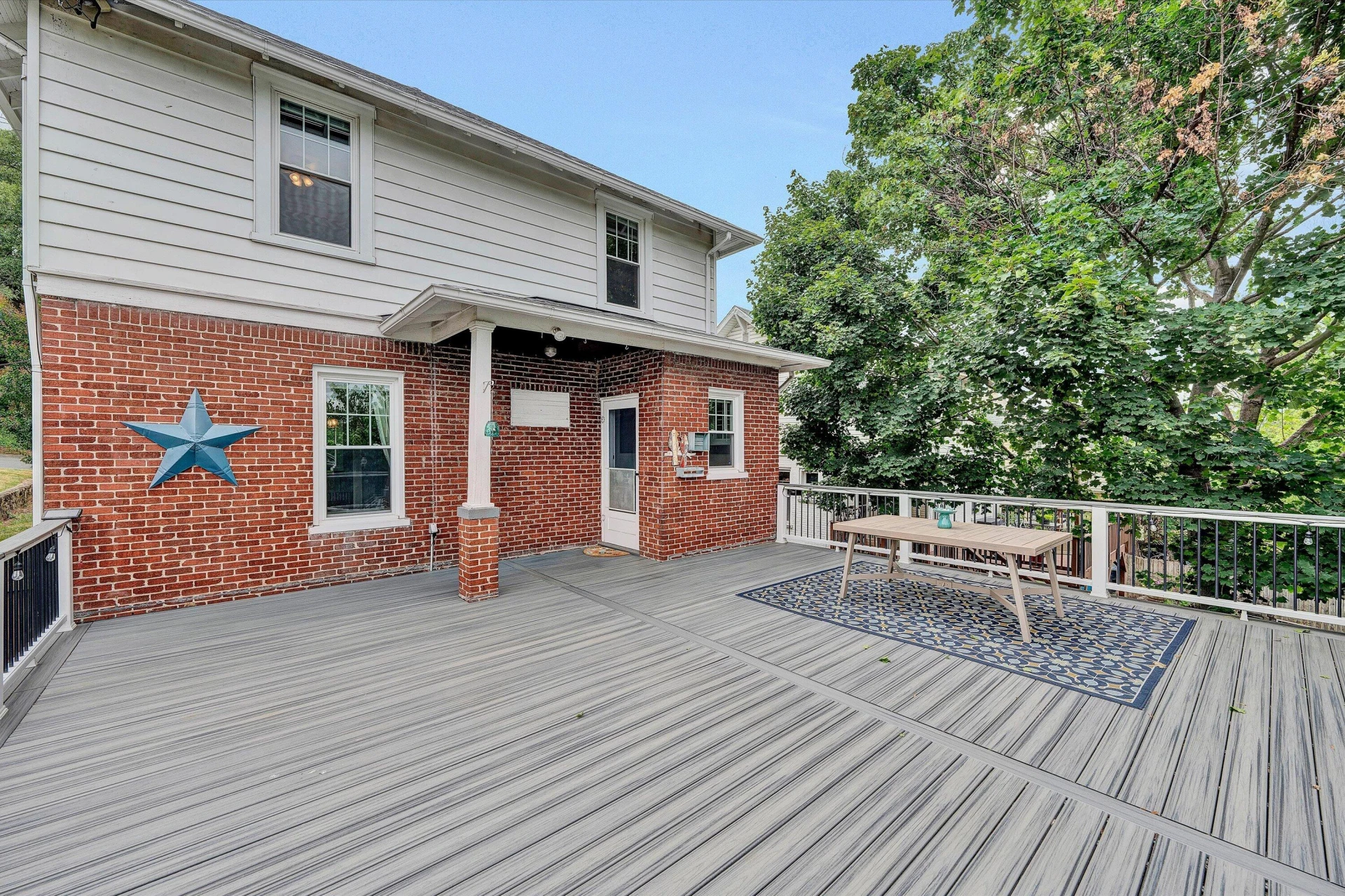 530 Camilla AVE SE - Photo 16