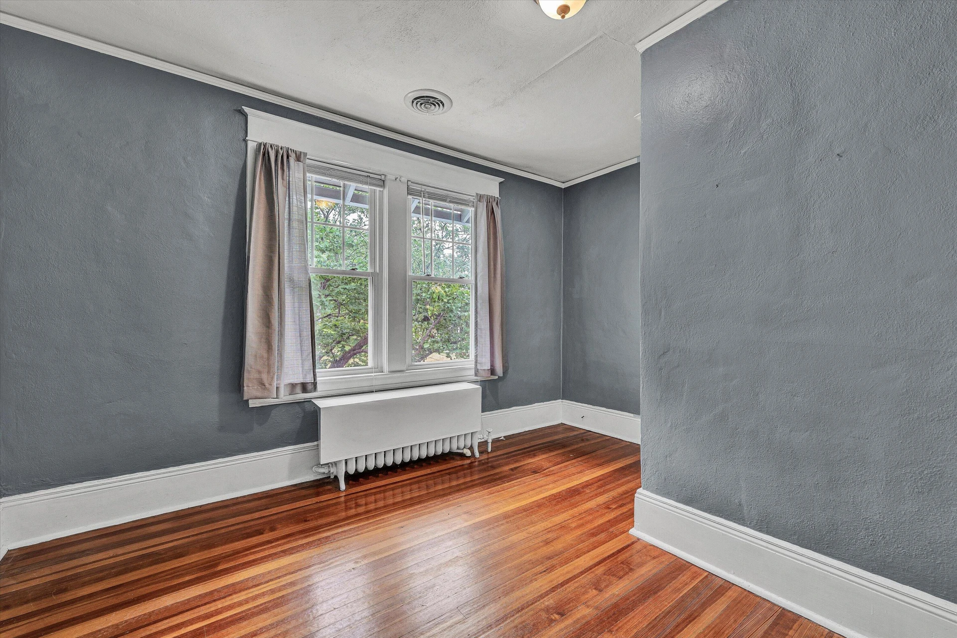 530 Camilla AVE SE - Photo 17