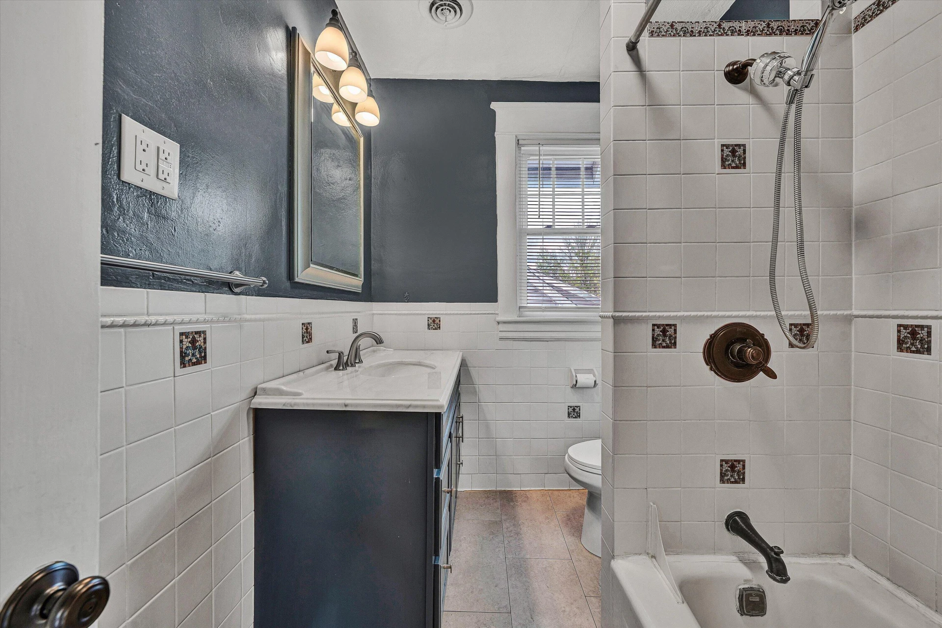 530 Camilla AVE SE - Photo 19