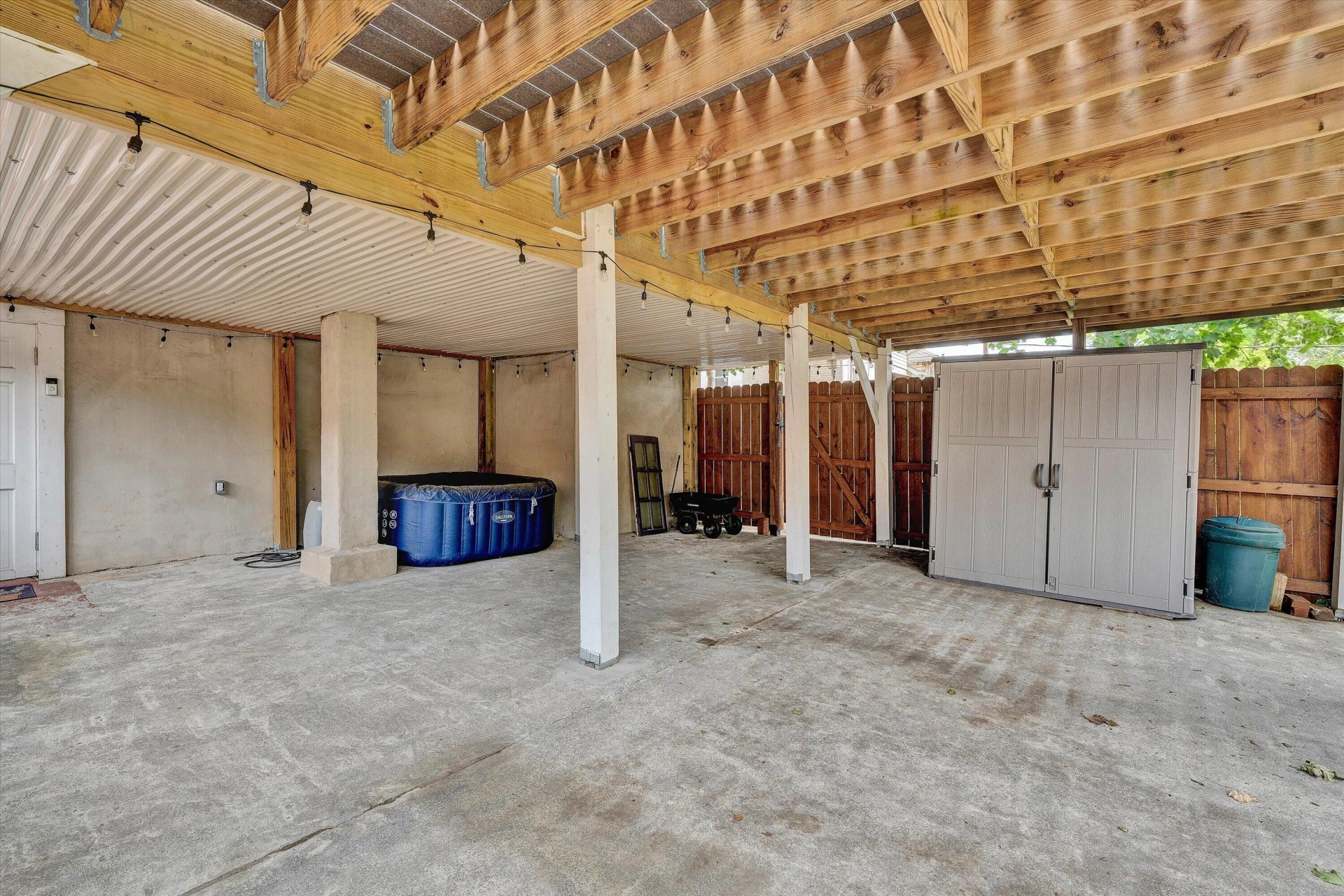 530 Camilla AVE SE - Photo 27