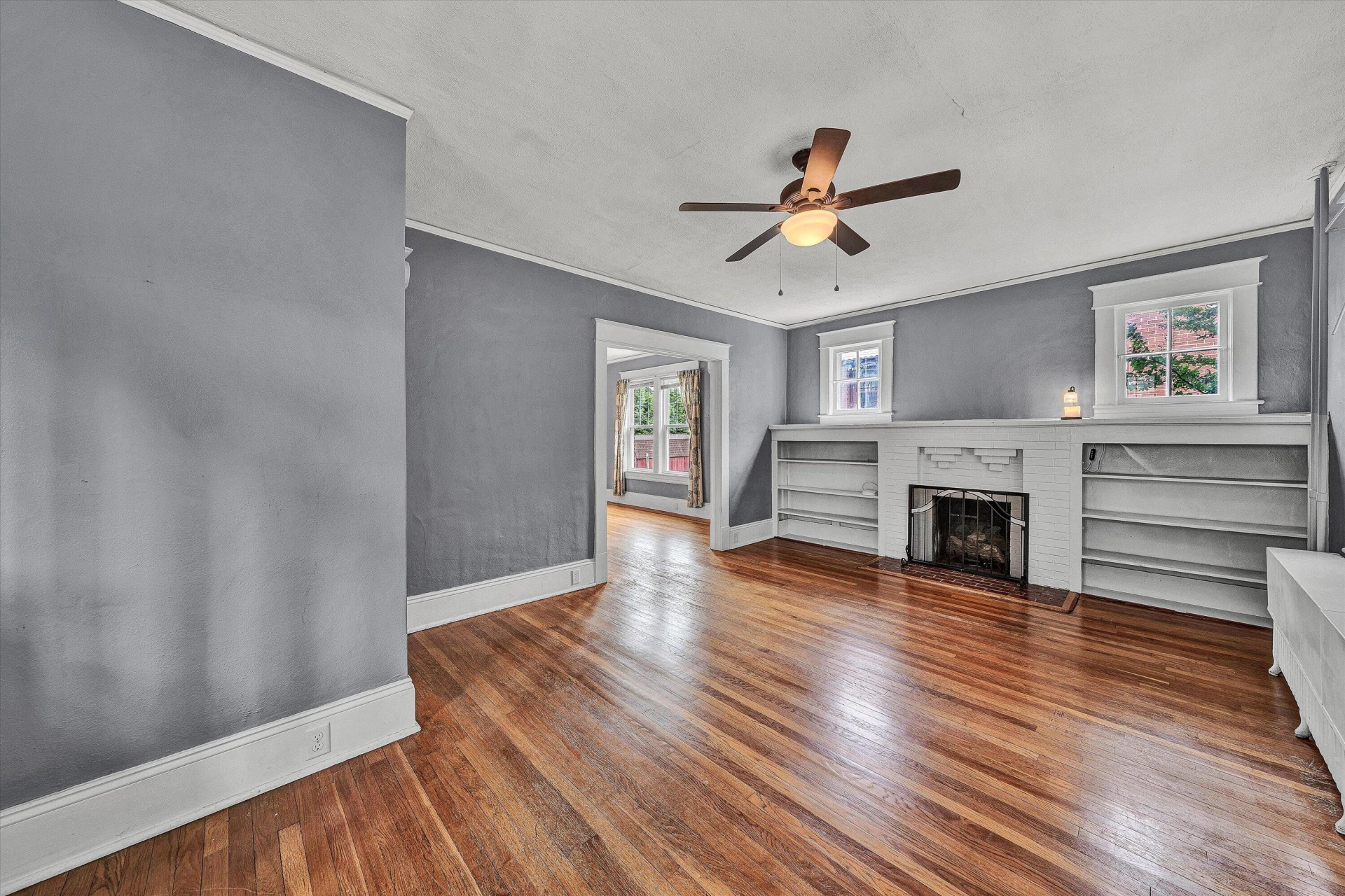 530 Camilla AVE SE - Photo 6