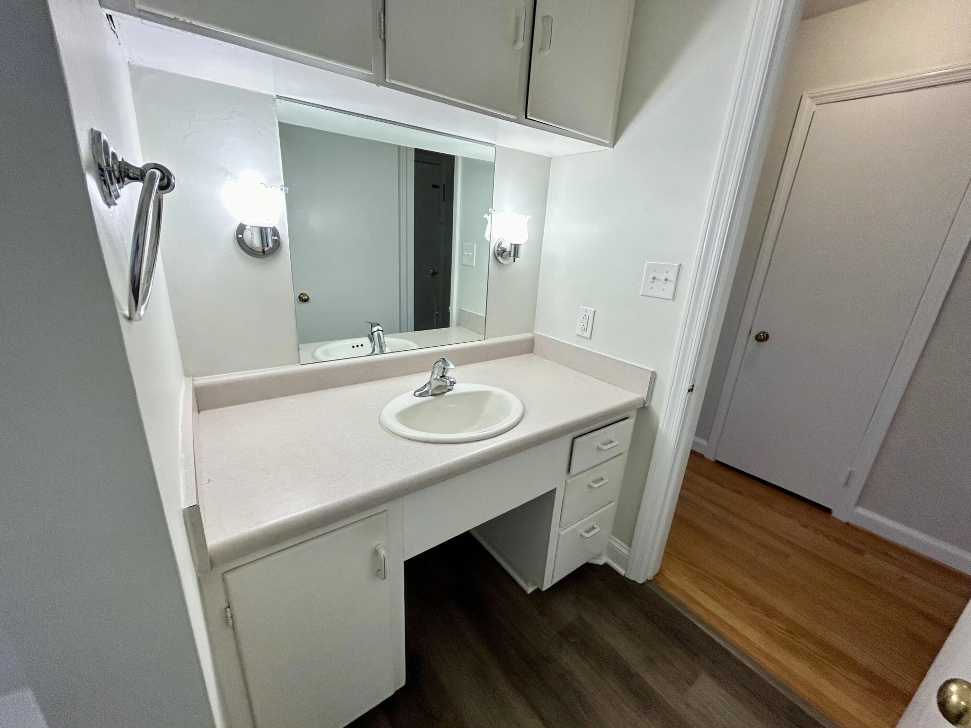 3102 Angell AVE NW - Photo 15
