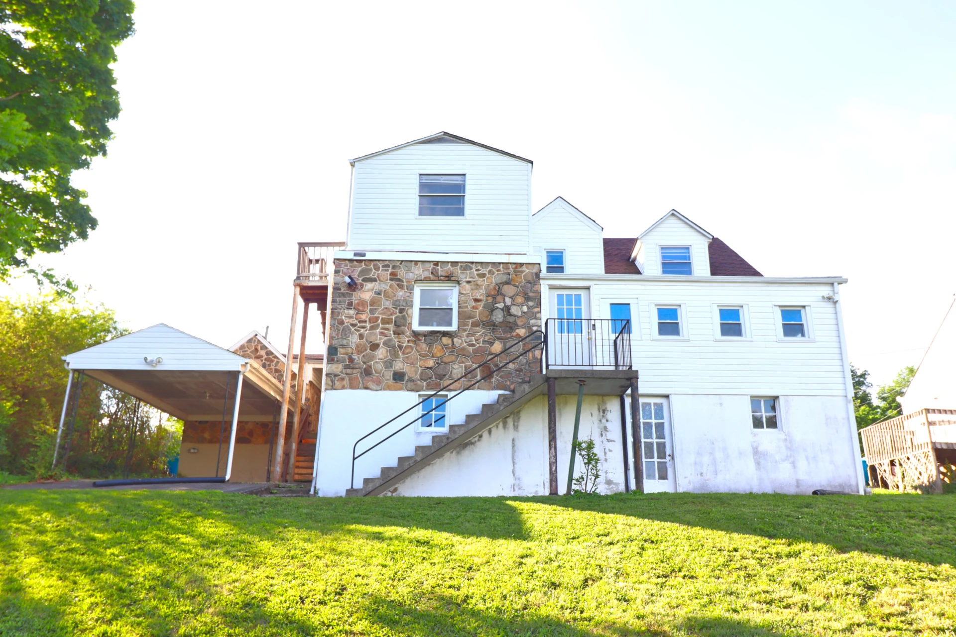 2622 Cedarhurst AVE NW - Photo 4