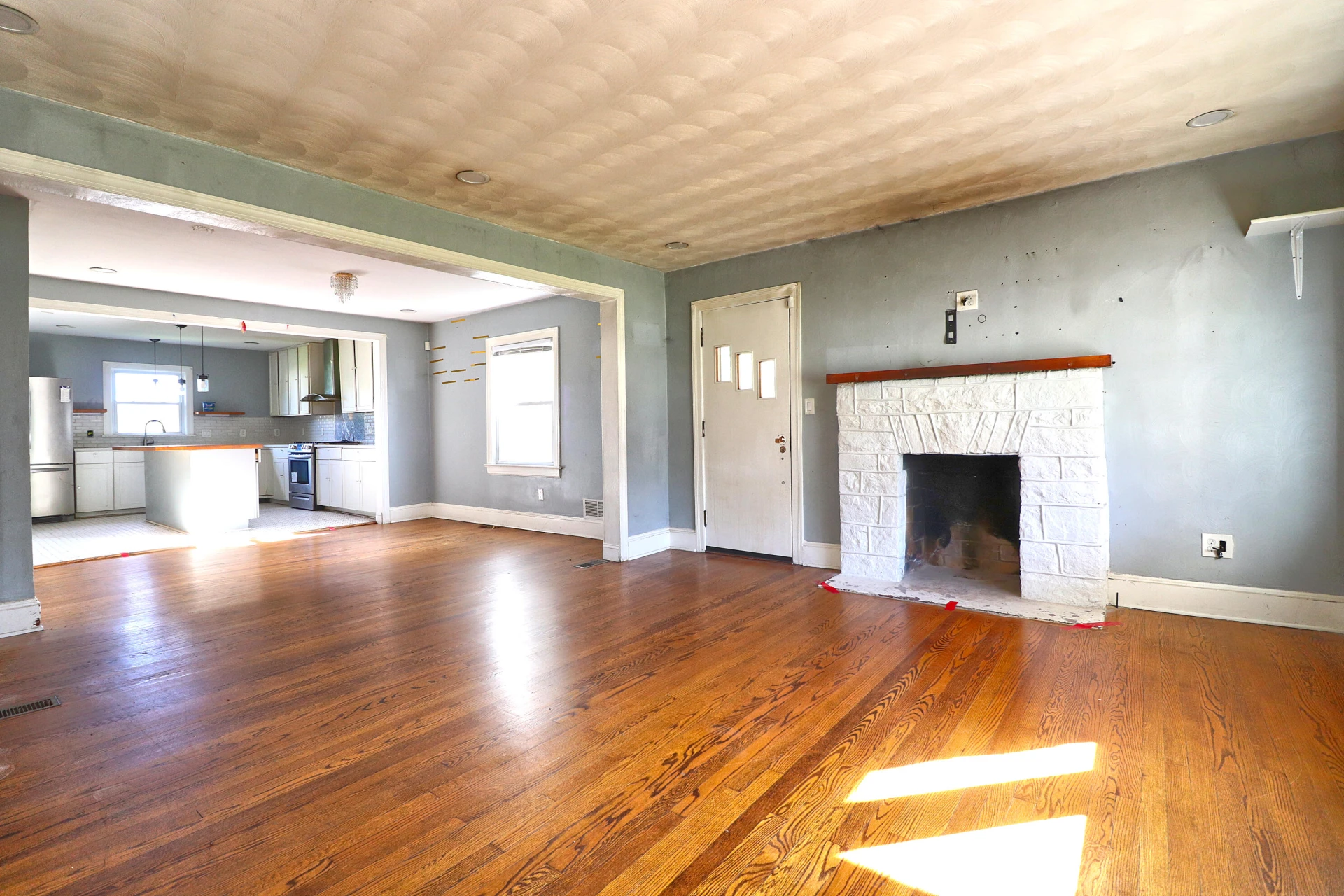2622 Cedarhurst AVE NW - Photo 5