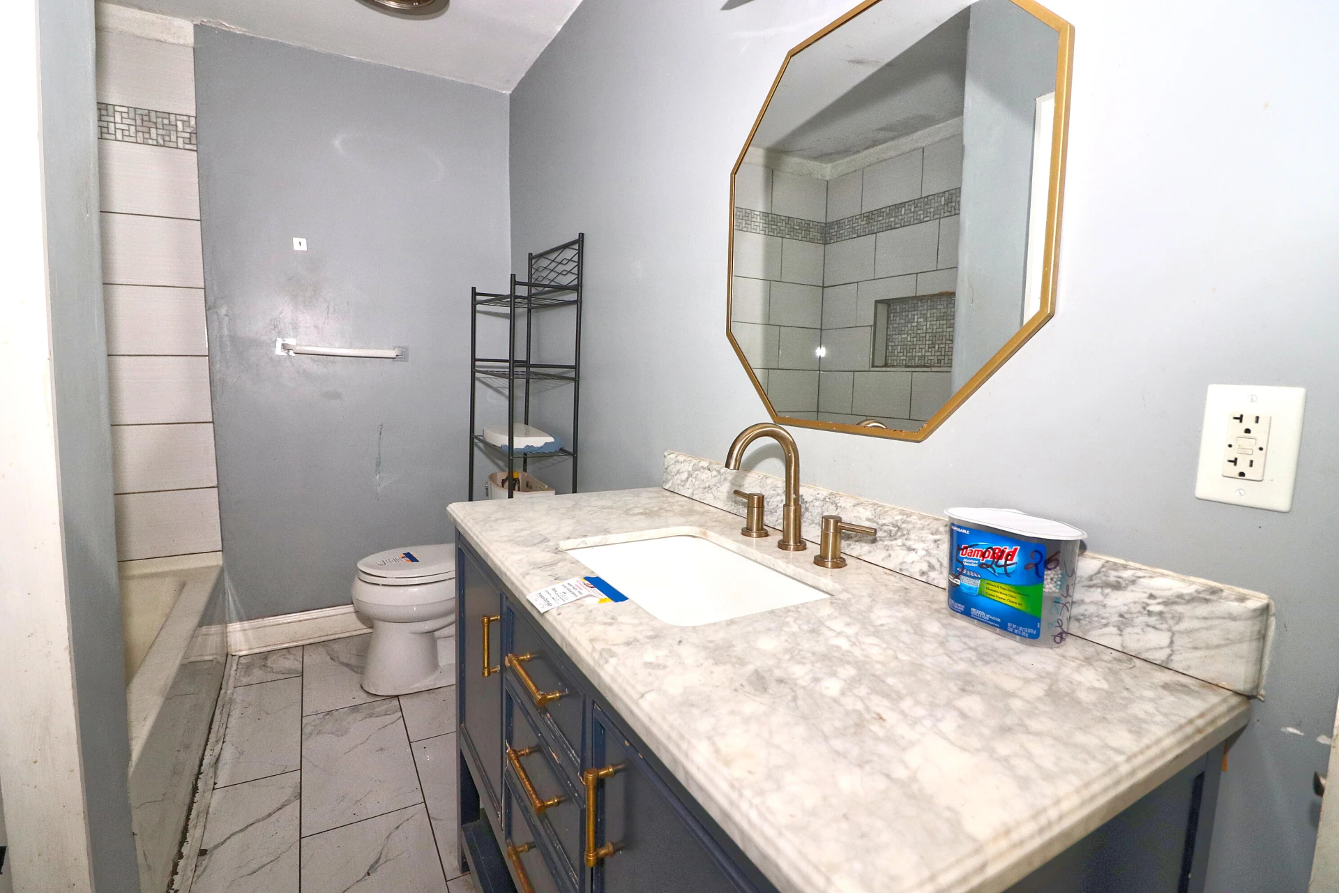 2622 Cedarhurst AVE NW - Photo 7