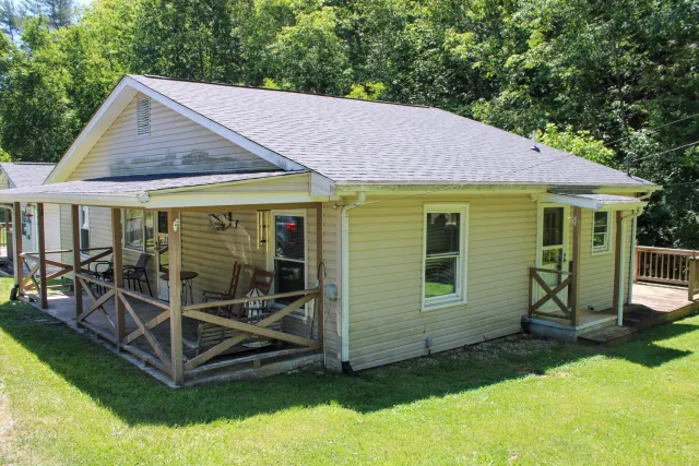6097 Blue Ridge Tpke, Fincastle, VA, 24090