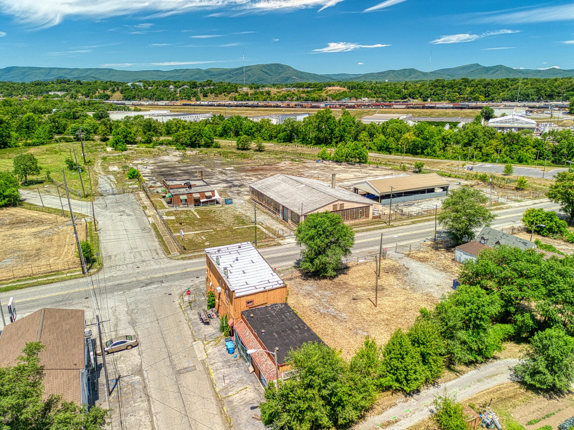 630 Bridge ST SW - Photo 15