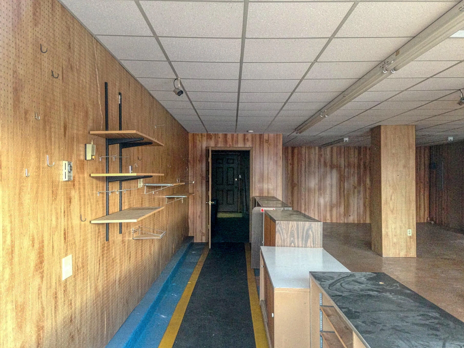 630 Bridge ST SW - Photo 21
