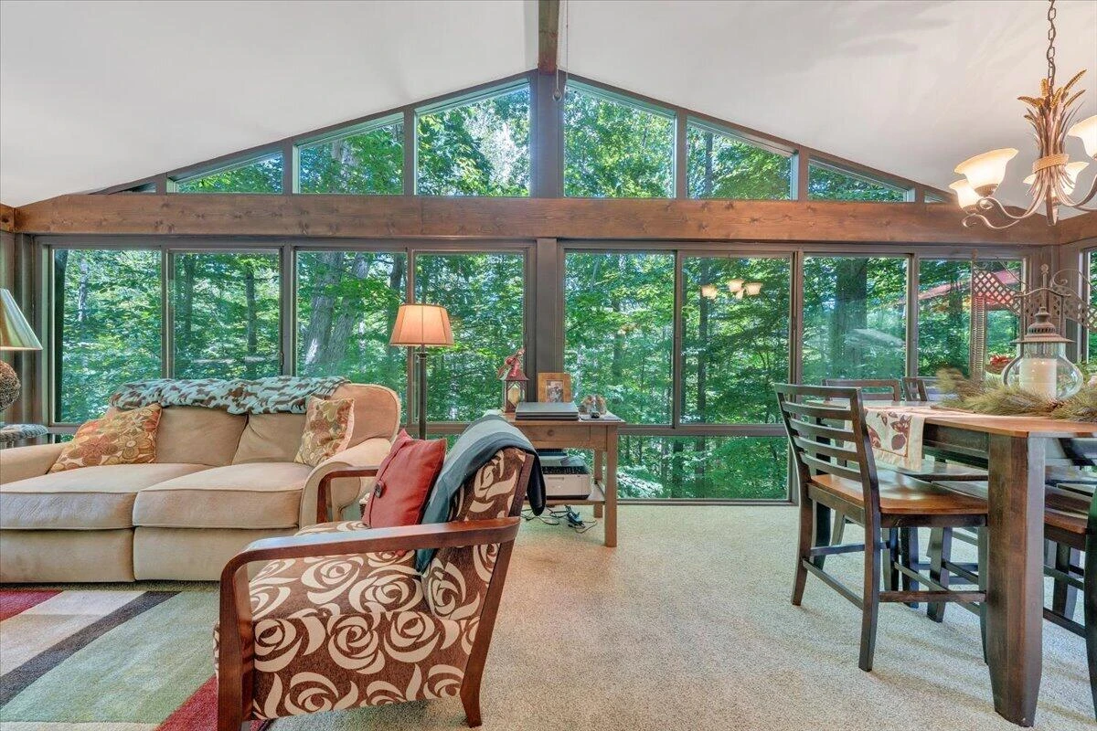 1842 Thomason LN - Photo 12