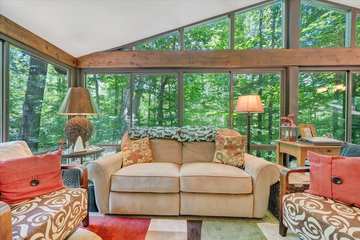 1842 Thomason LN - Photo 17