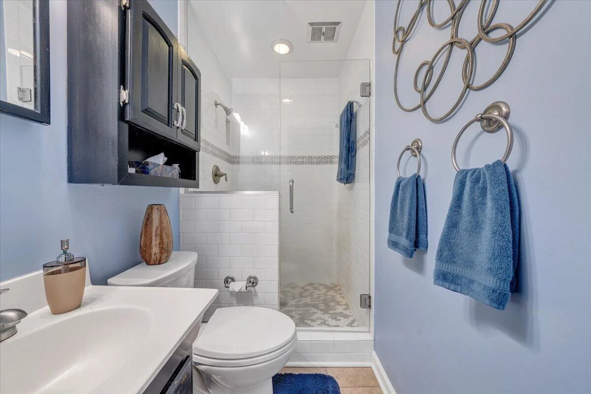 1842 Thomason LN - Photo 26