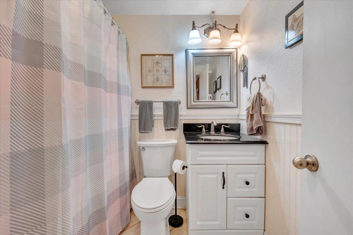 1842 Thomason LN - Photo 35