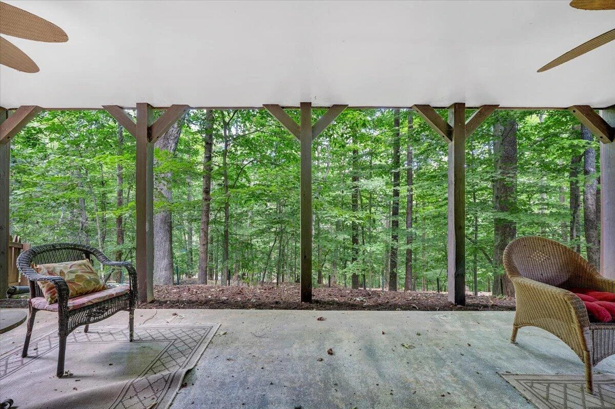 1842 Thomason LN - Photo 47