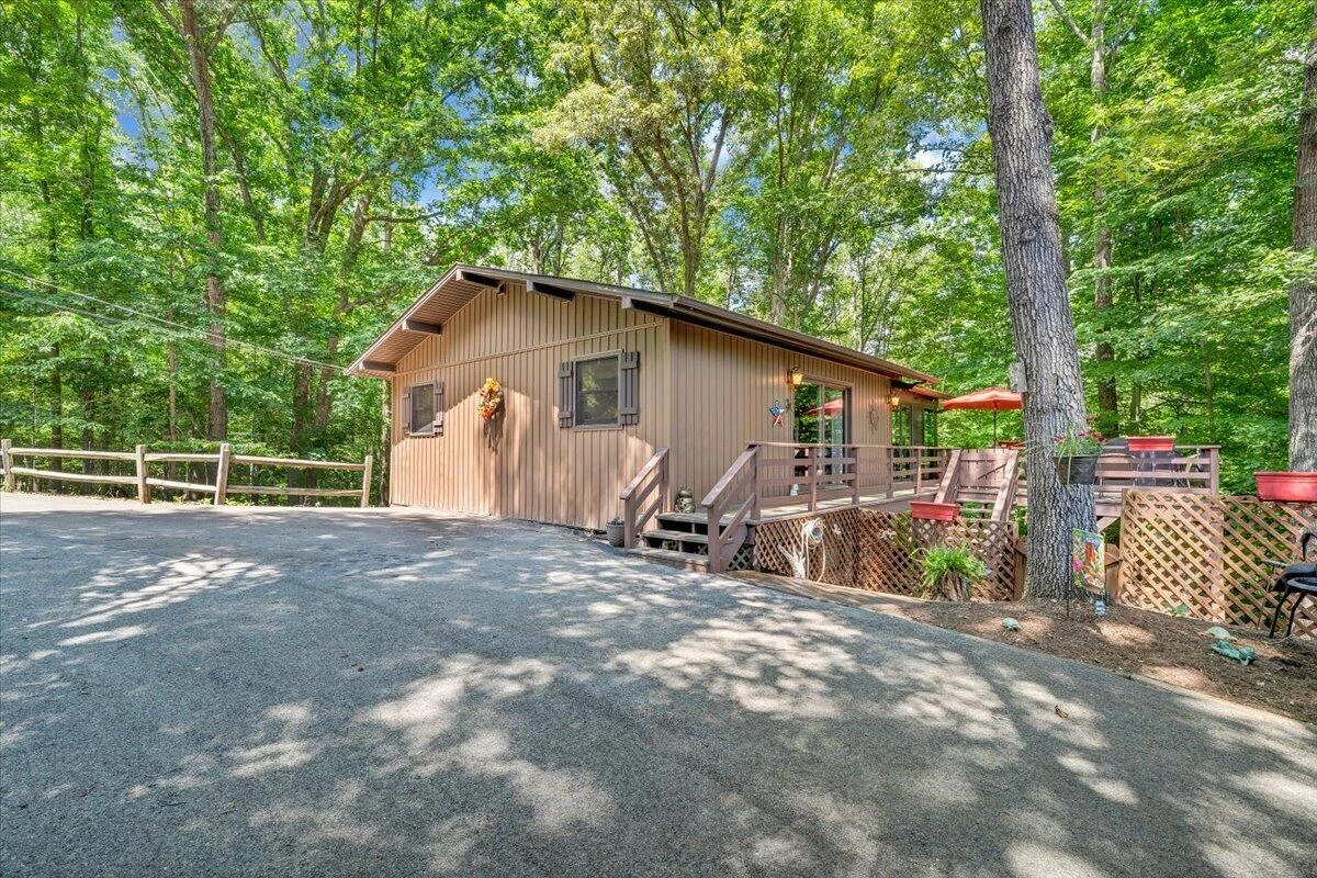 1842 Thomason LN - Photo 5
