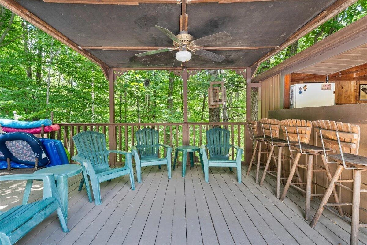 1842 Thomason LN - Photo 53