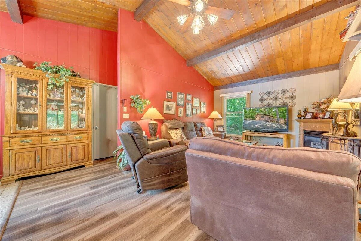 1842 Thomason LN - Photo 9