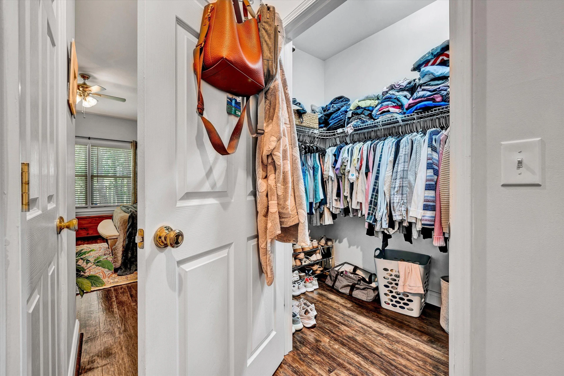 4851 Colonial AVE - Photo 22