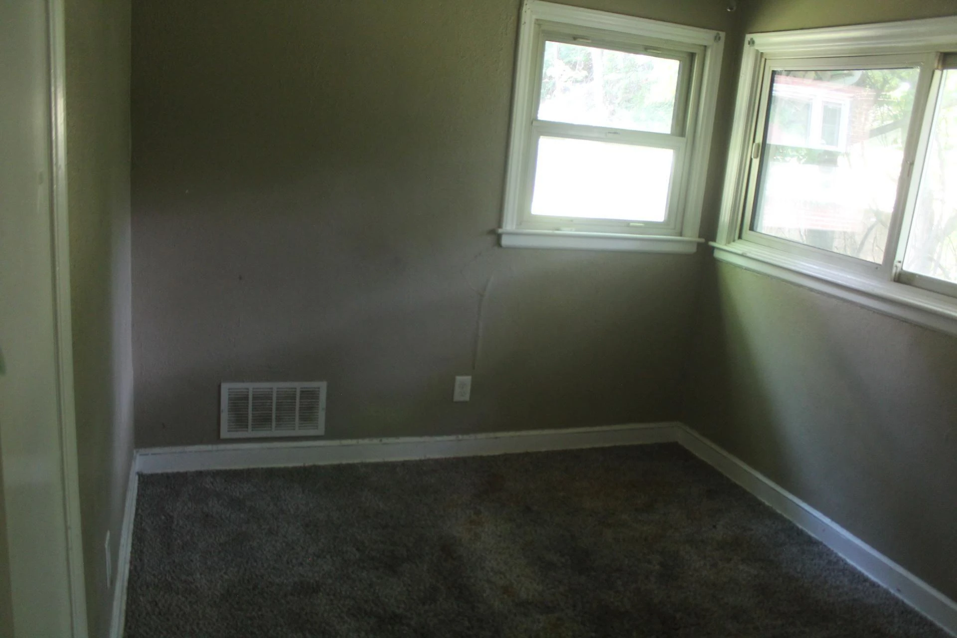2756 Kirkland DR NW - Photo 12