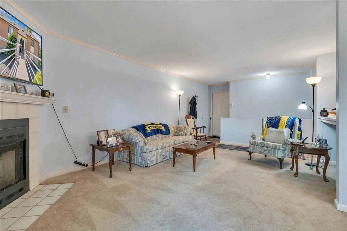 3372 Forest CT - Photo 12