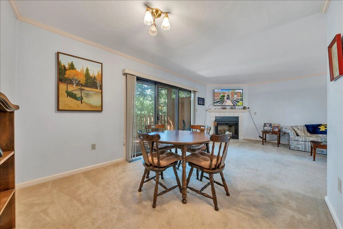 3372 Forest CT - Photo 18