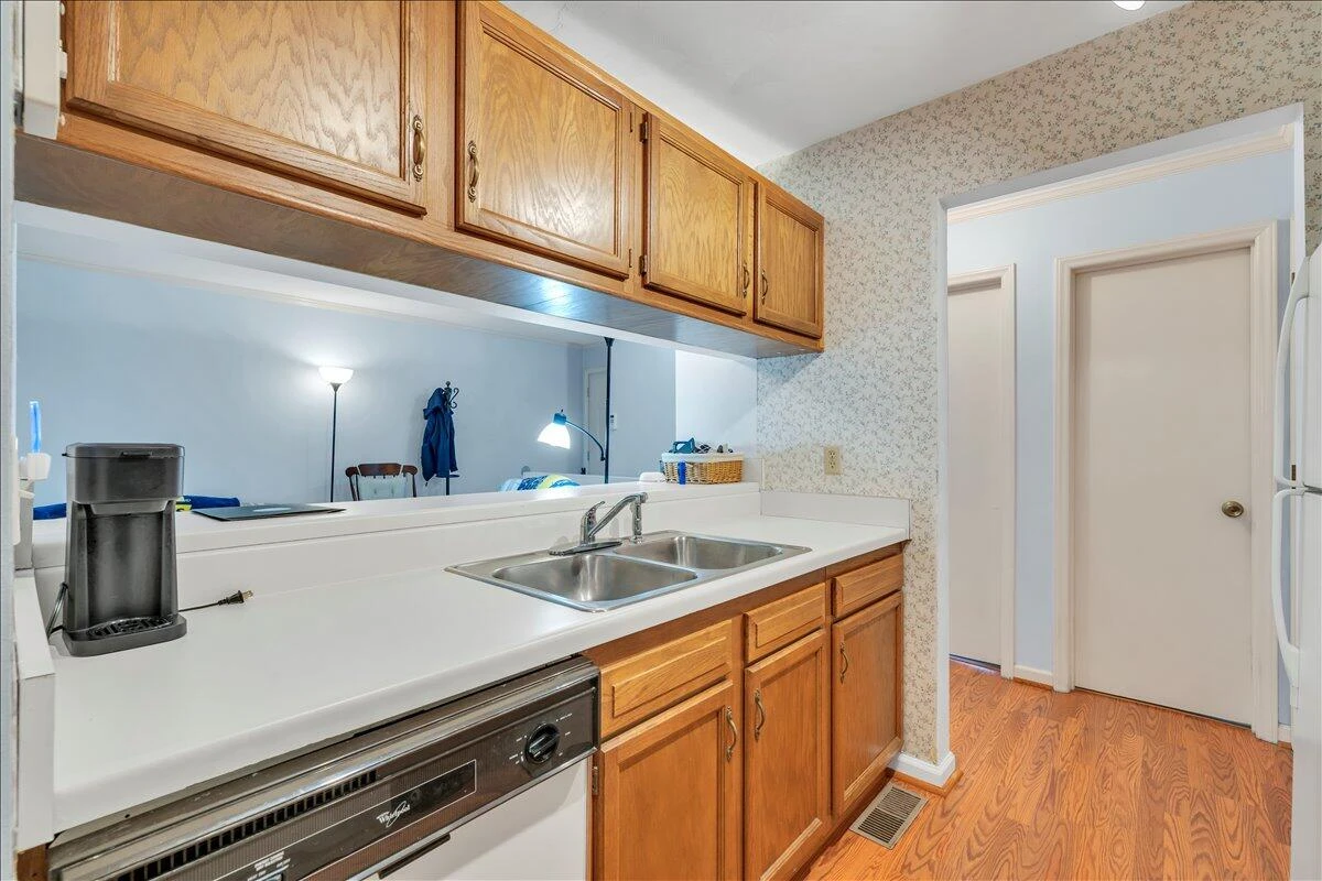 3372 Forest CT - Photo 20