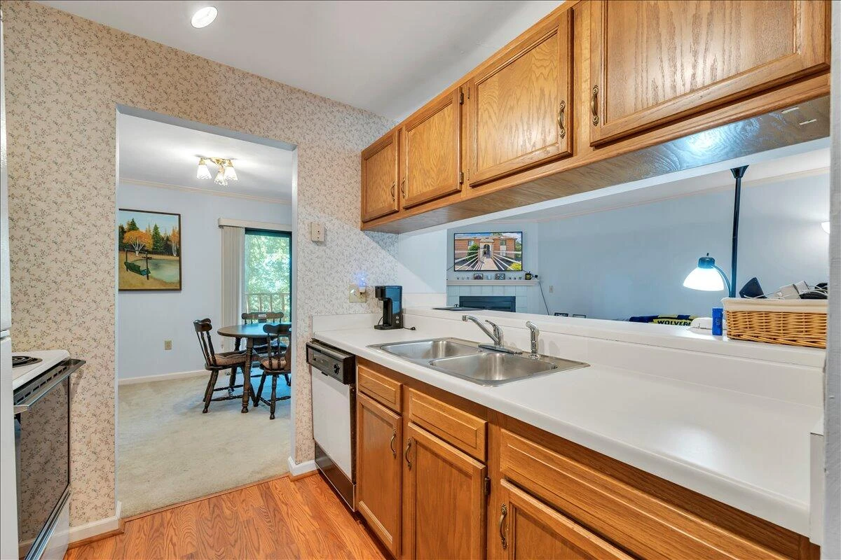 3372 Forest CT - Photo 25