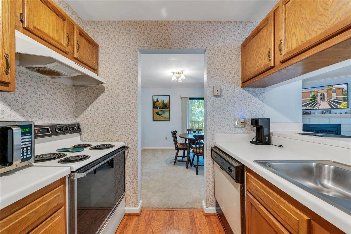 3372 Forest CT - Photo 26