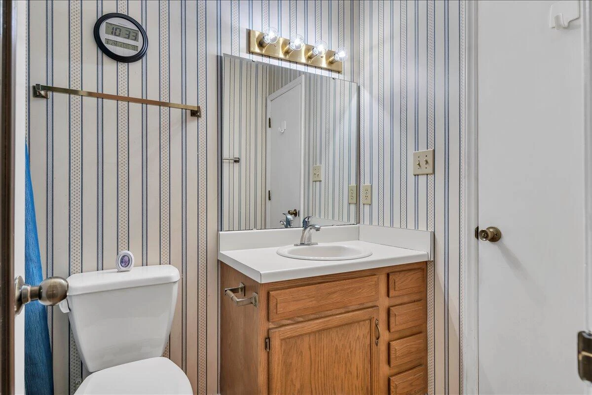 3372 Forest CT - Photo 32