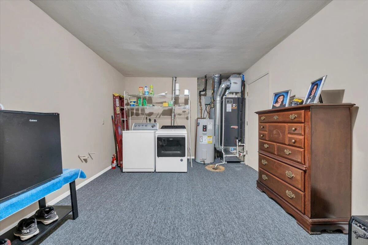 3372 Forest CT - Photo 45