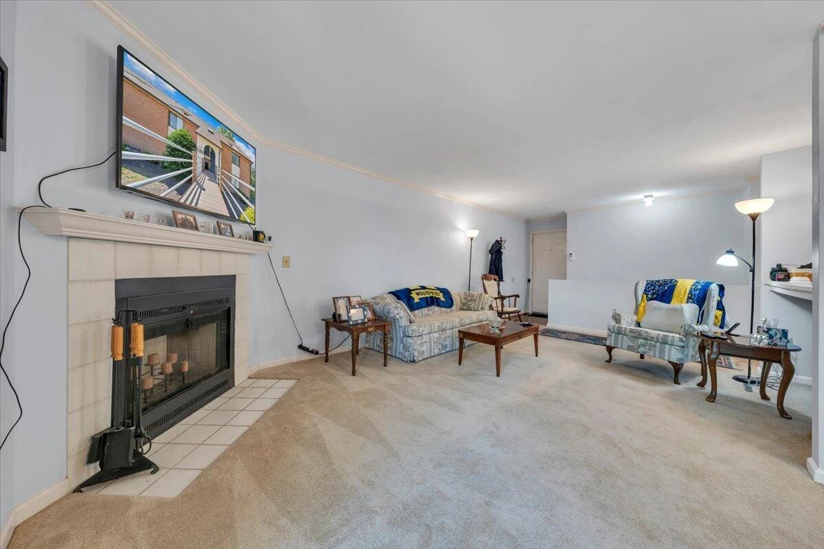 3372 Forest CT - Photo 11