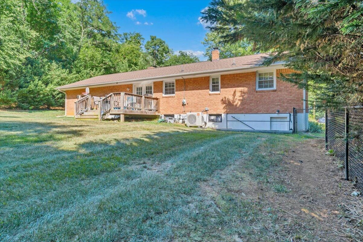3101 Kershaw RD NW - Photo 42