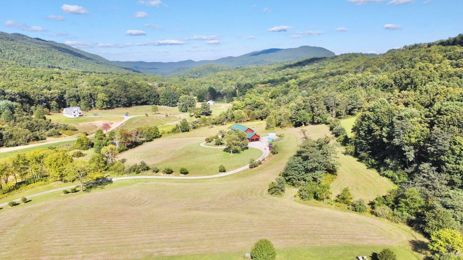 8072 Arabian LN - Photo 3