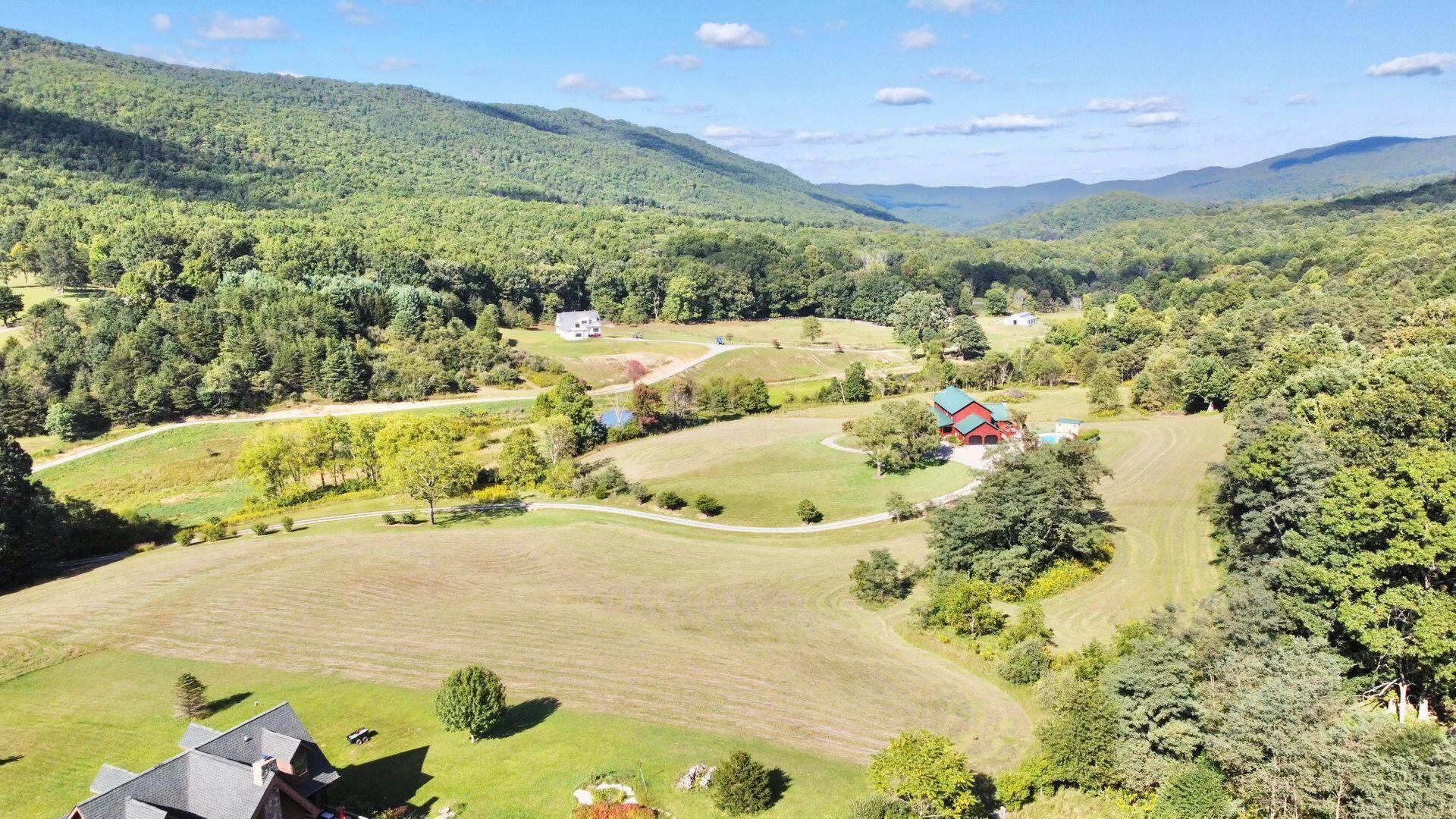 8072 Arabian LN - Photo 4