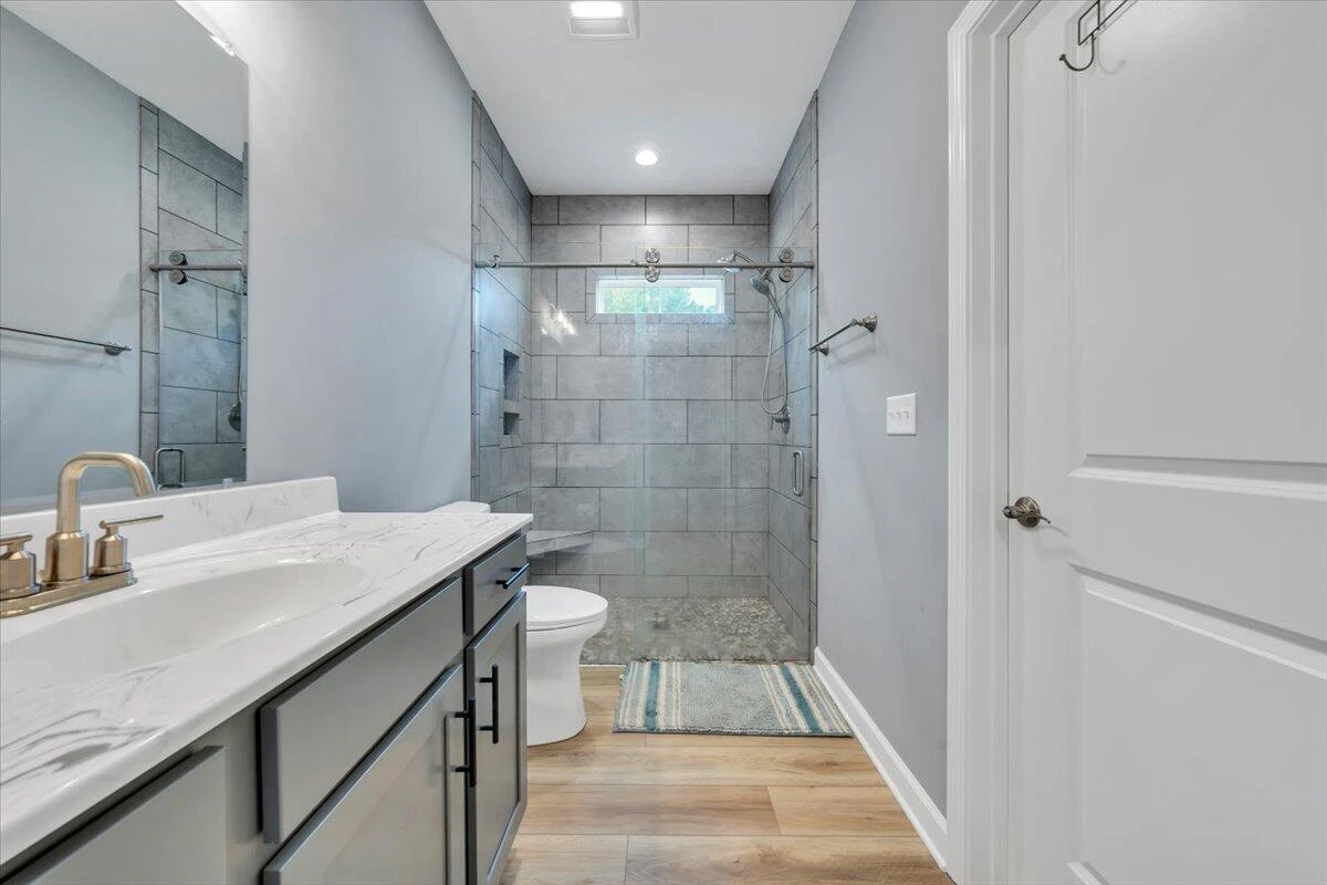 1581 Burnt Chimney RD - Photo 17