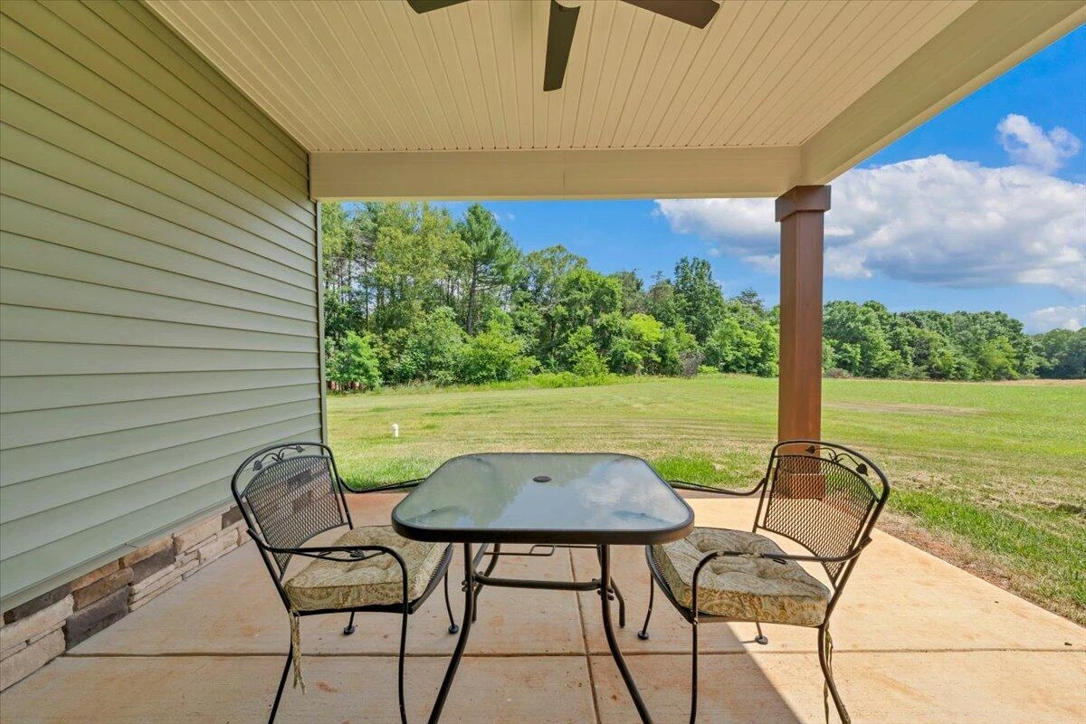 1581 Burnt Chimney RD - Photo 29
