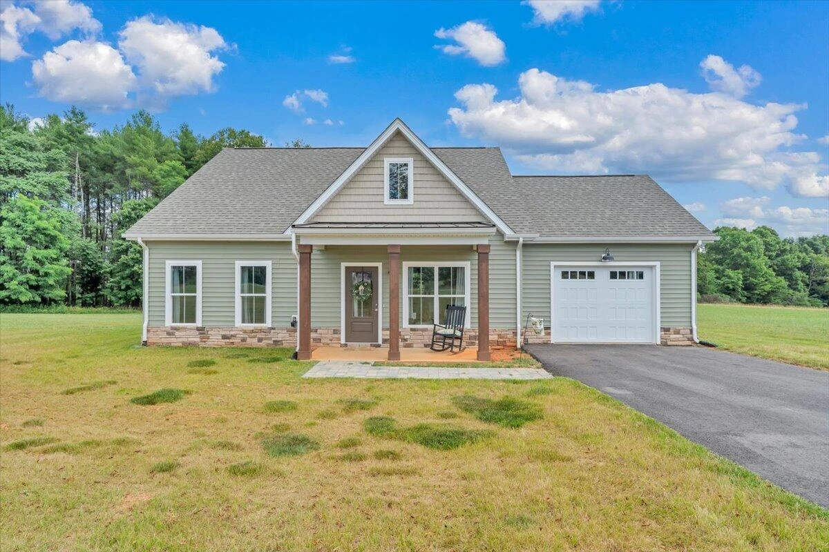 1581 Burnt Chimney RD - Photo 44